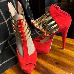 Red Stiletto Fishmouth Heels